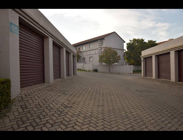 3 BEDROOM TOWNHOUSE FOR SALE IN NOORDHANG